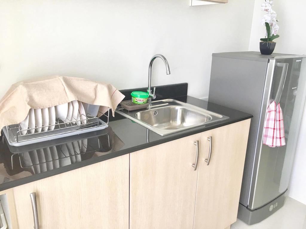 Matlocs @ Wind Residences タガイタイ エクステリア 写真